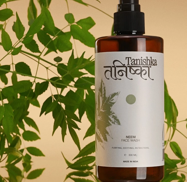 Гель для умывания лица NEEM