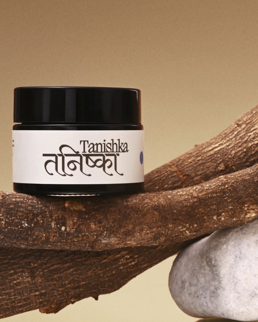 Освежающий крем для контура глаз EYE CREAM 0